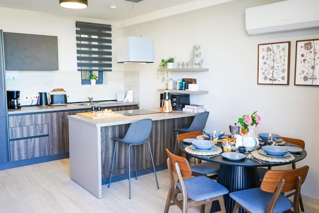 Your Escape: Where Every Sunrise Becomes A Memory Mellieha Exterior photo